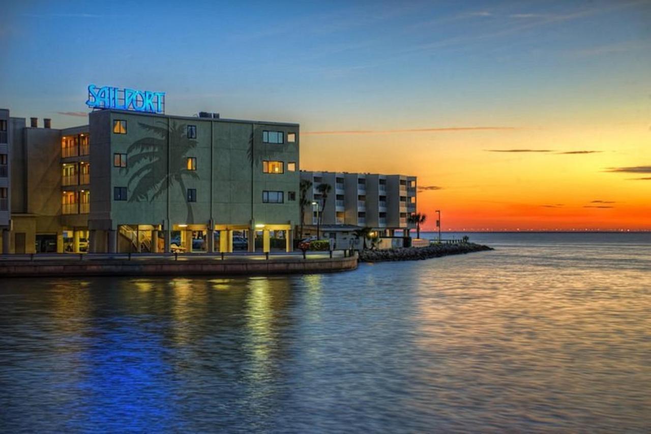 Condo Less Than 5 Min From Airport With Sunset Views Tampa Exterior foto